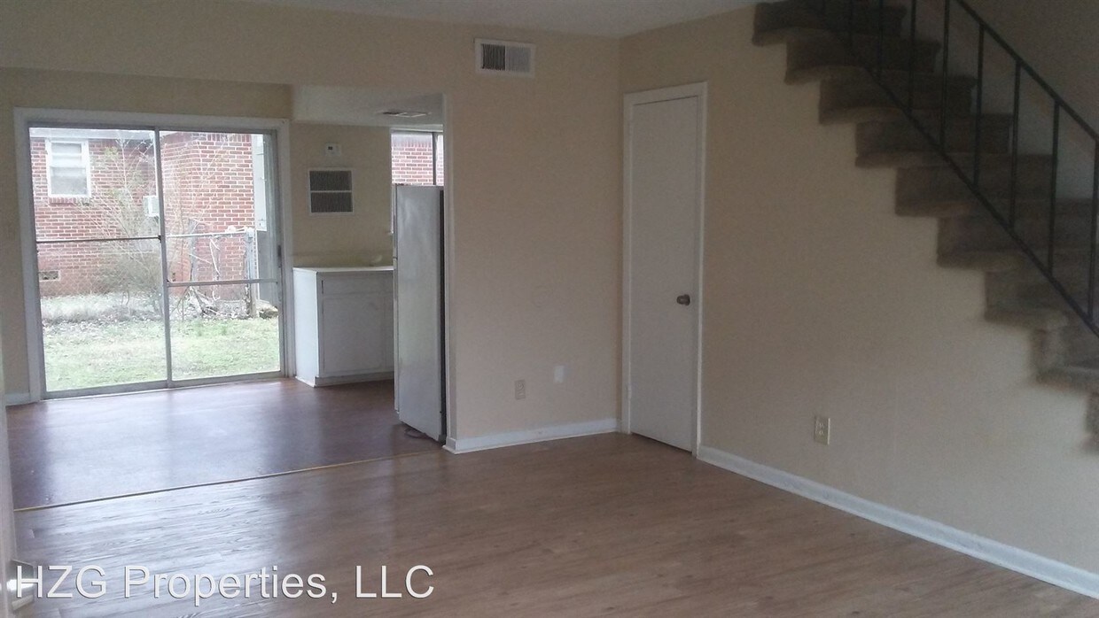 Foto principal - 3807 Thomas Rd SW