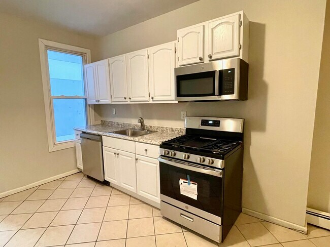 Foto del edificio - 380 Summit Ave