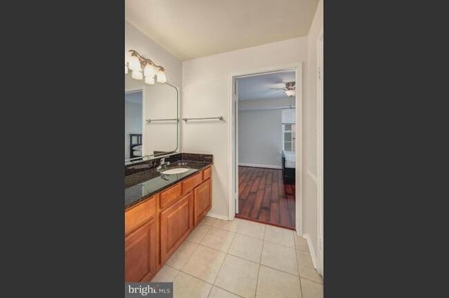 Building Photo - 3307 Wyndham Cir