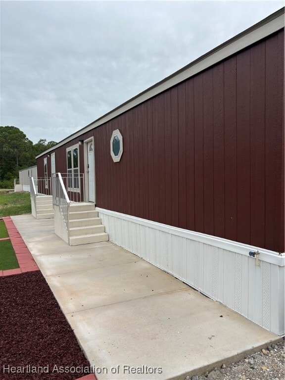 Building Photo - 2440 Hammock Rd