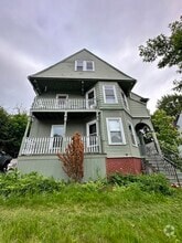 Building Photo - 40 Orne St