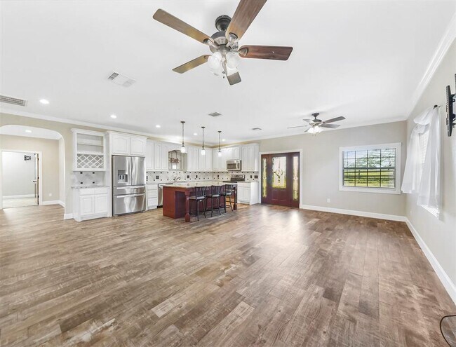 Foto del edificio - 35408 Farm to Market Rd 1488