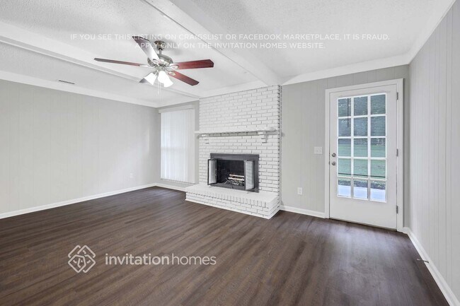 Foto del edificio - 123 Woodvale Dr