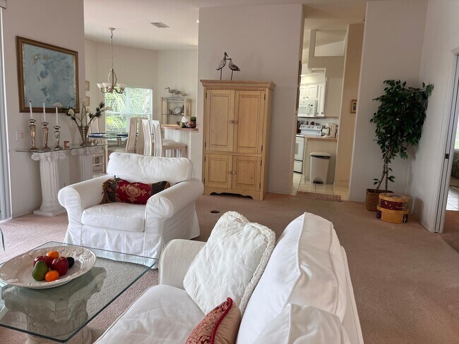 Foto del edificio - 2BR+Office with sleeper/2BA Single Family ...