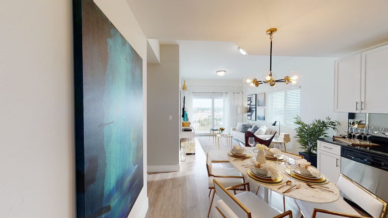 Photo - The Club at Crystal Lake Apartments