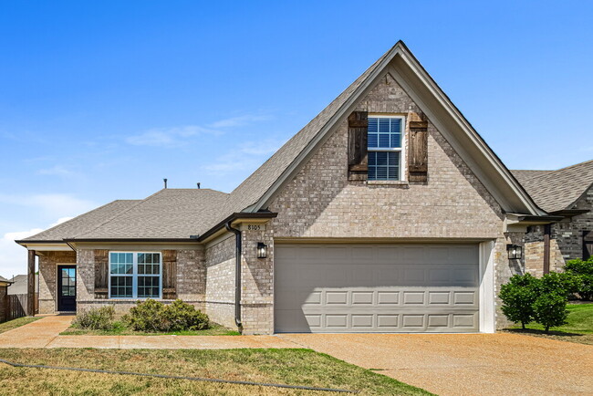 Building Photo - 8105 Aiden Rd