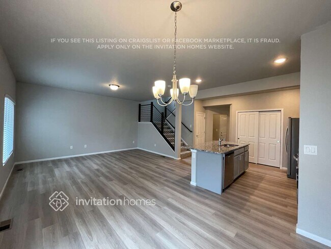 Foto del edificio - 11256 House Finch Ln