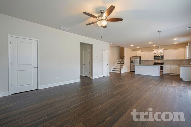 Building Photo - 205 Margrave Dr