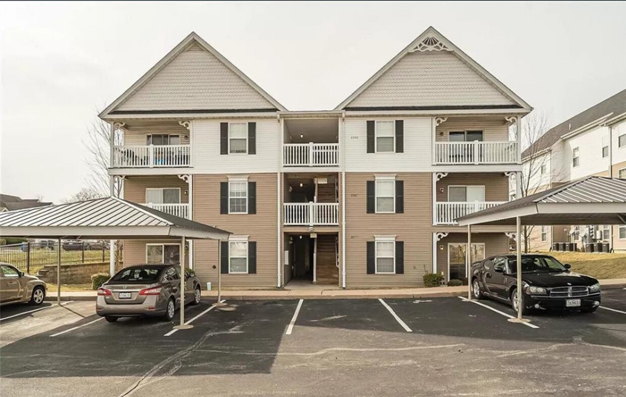 Foto principal - COMING SOON!! Beautiful 2-Bedroom, 2-Bath ...