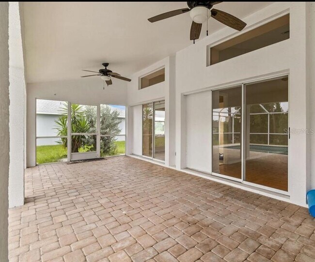 Foto del edificio - 1040 Bay Harbor Dr