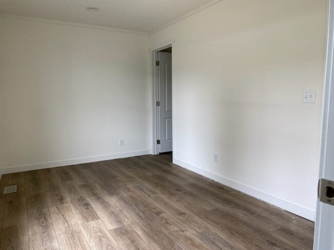 Foto del edificio - 36539 US-12