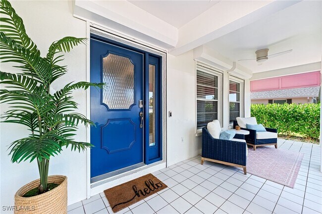 Foto del edificio - 690 100th Ave N