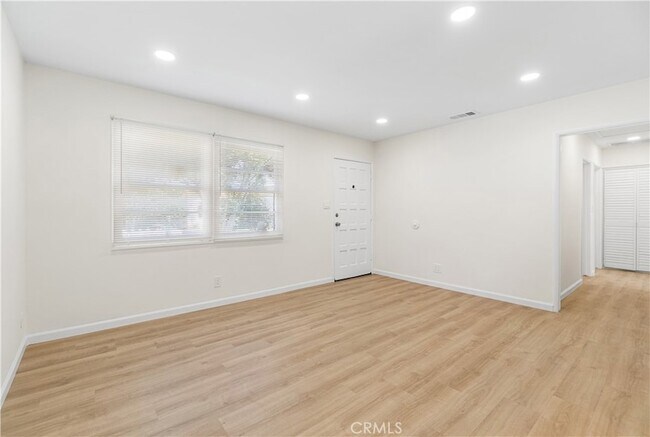 Foto del edificio - 2928 Dalemead St