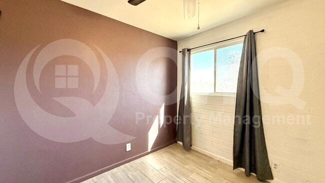 Photo - 2721 E Wier Ave House