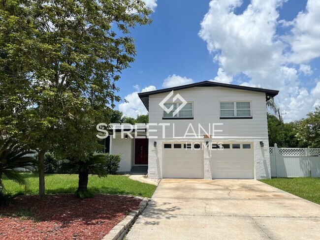 Building Photo - REDUCED! - Now offering $500 off first ful...
