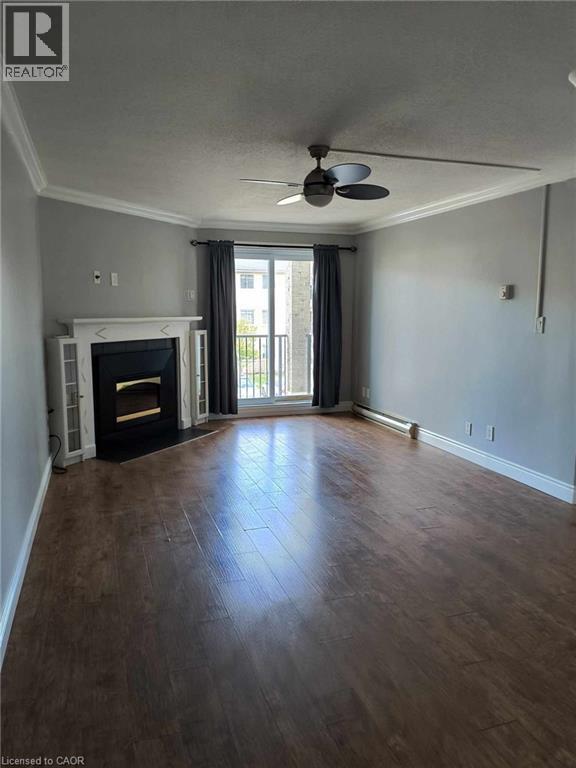 Building Photo - 735 Deveron Crescent