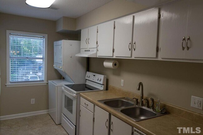 Foto del edificio - 109 Scott Ln