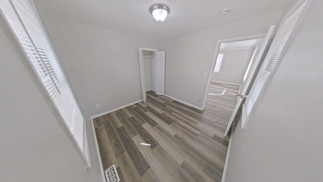 Foto del edificio - "3-Bedroom Home in Roseville - Spacious 1294 Sq Ft Comfort!"