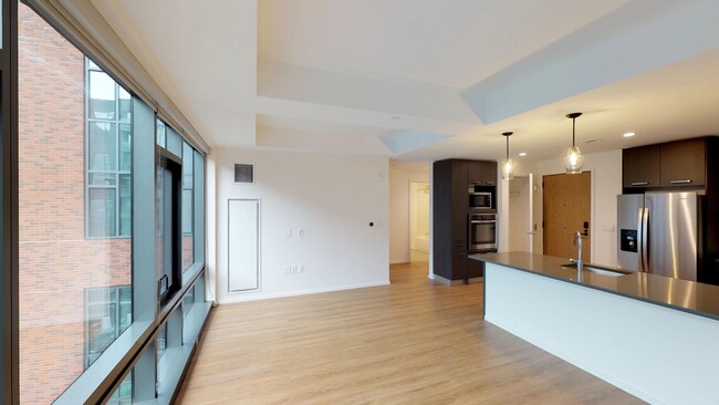 Building Photo - 341 Harrison Ave