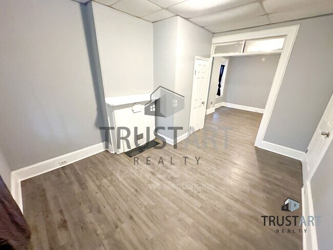 Photo - 330 N 53rd St House