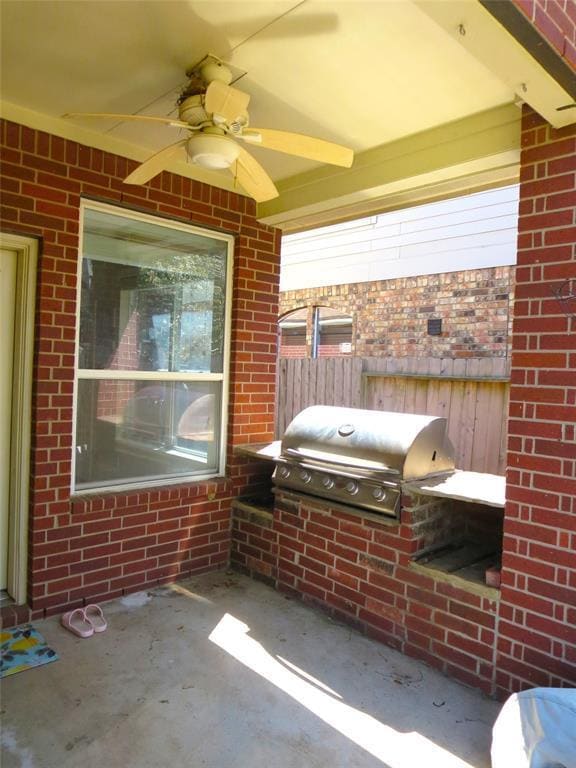 Building Photo - 6122 Vadini Shores Ln