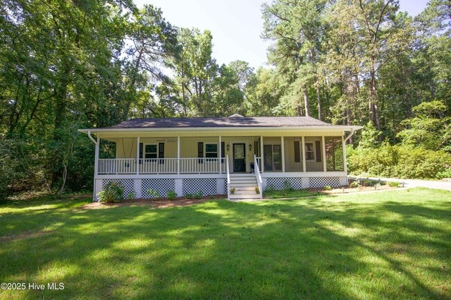 Building Photo - 970 Thrush Dr