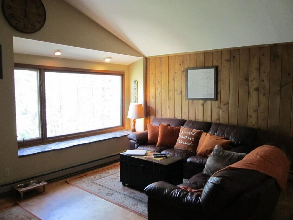230 State Park Rd Unit D, Whitefish, MT 59937 Condo for Rent in