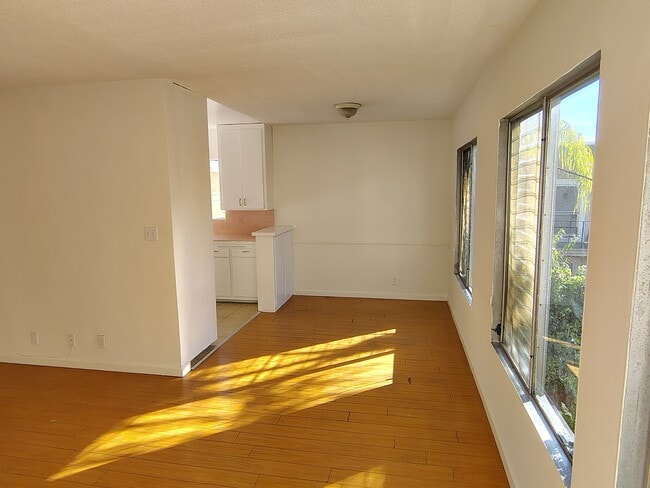 Building Photo - 7920 Selma Ave