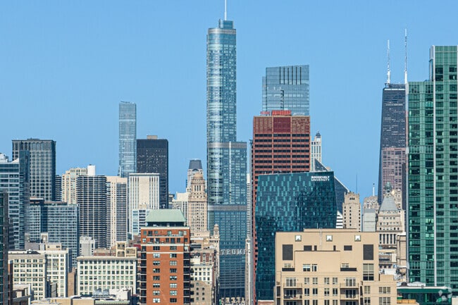 Trump International Hotel & Tower - Chicago