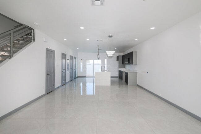 Foto del edificio - 1011 Emerald Valley Dr