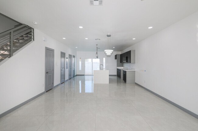 Foto del edificio - 1011 Emerald Valley Dr