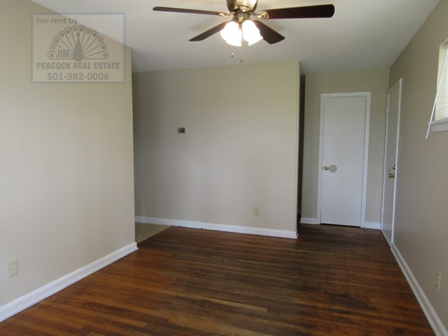 Foto del edificio - 512-512 Poplar St