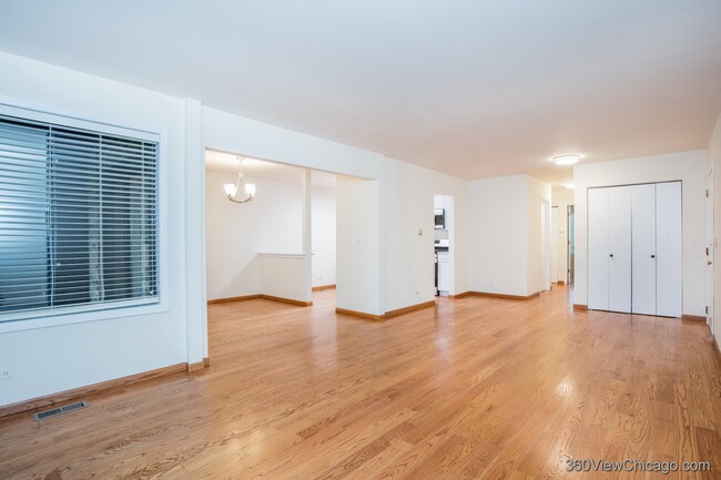 Building Photo - 6223 Trinity Dr