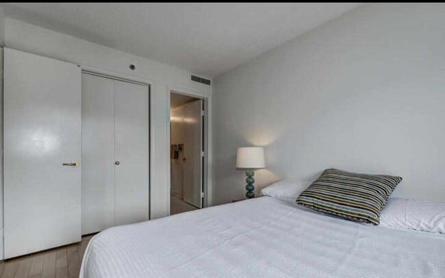 Foto del edificio - 1230 23rd St NW