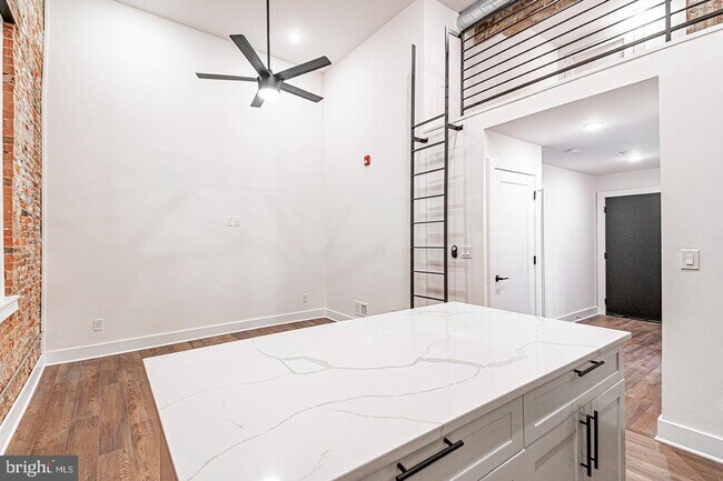 Foto del edificio - 1211 Bainbridge St