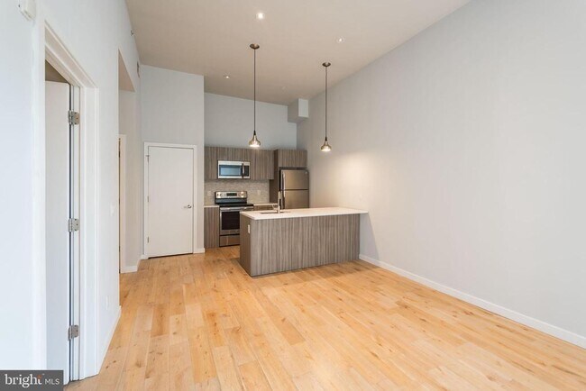 Foto del edificio - 412 S 13th St