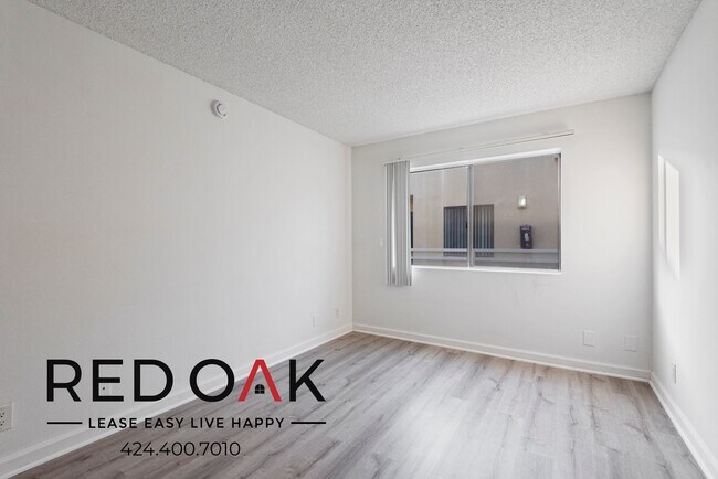 Foto del edificio - 2724 Abbot Kinney Blvd