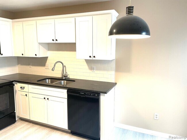Building Photo - 29552 Sierra Point Cir