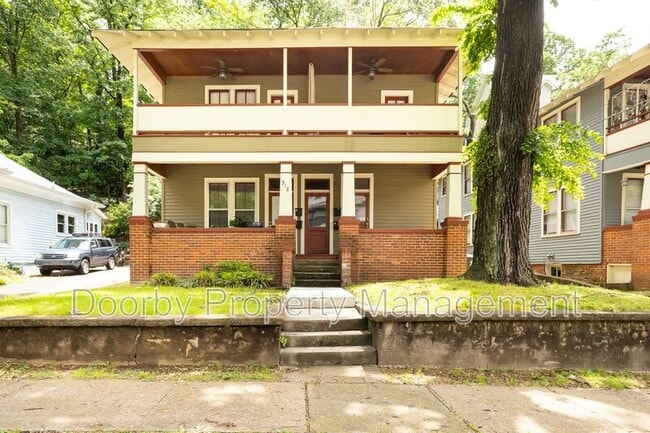Building Photo - 318 Tremont St