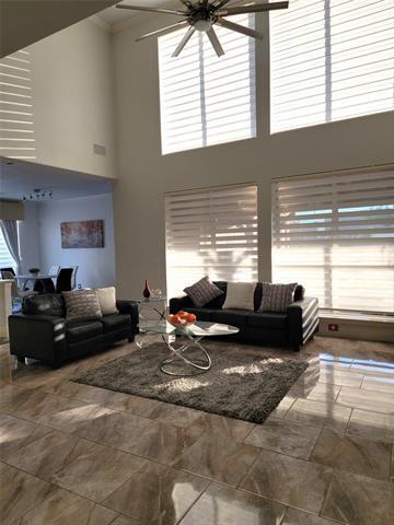 Foto del edificio - 2748 Club Ridge Dr