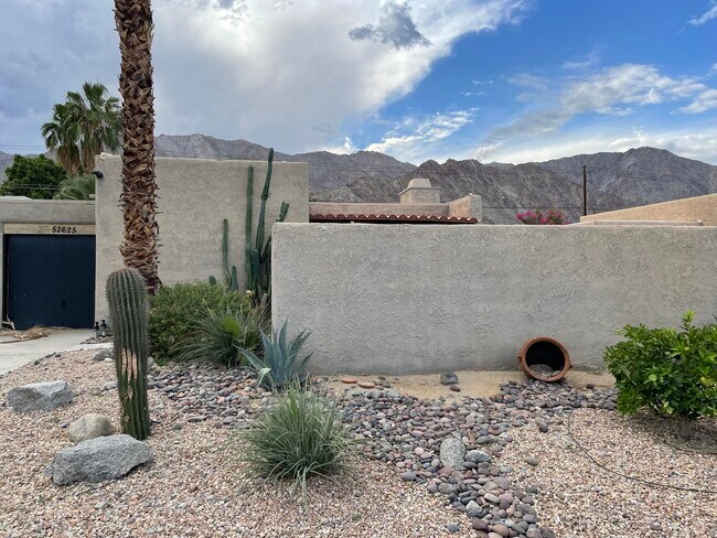 Building Photo - 52625 Avenida Ramirez