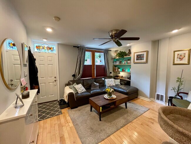 Foto del edificio - 2141 Saint Albans St