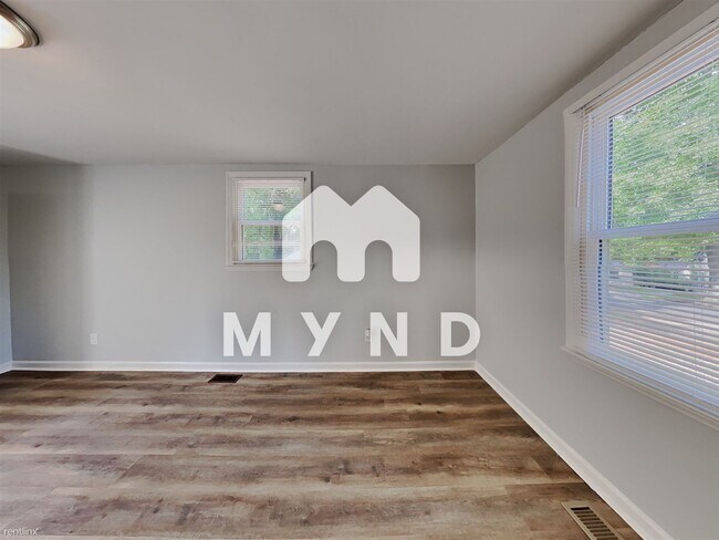 Foto del edificio - 3 br, 1 bath House - 2616 Phillips Ave