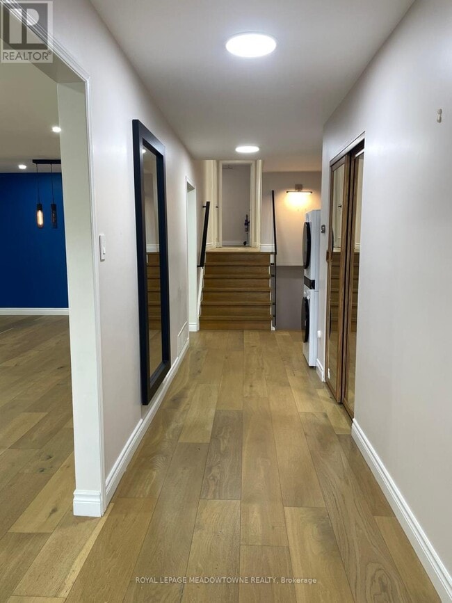 Building Photo - 468 Gowland CR