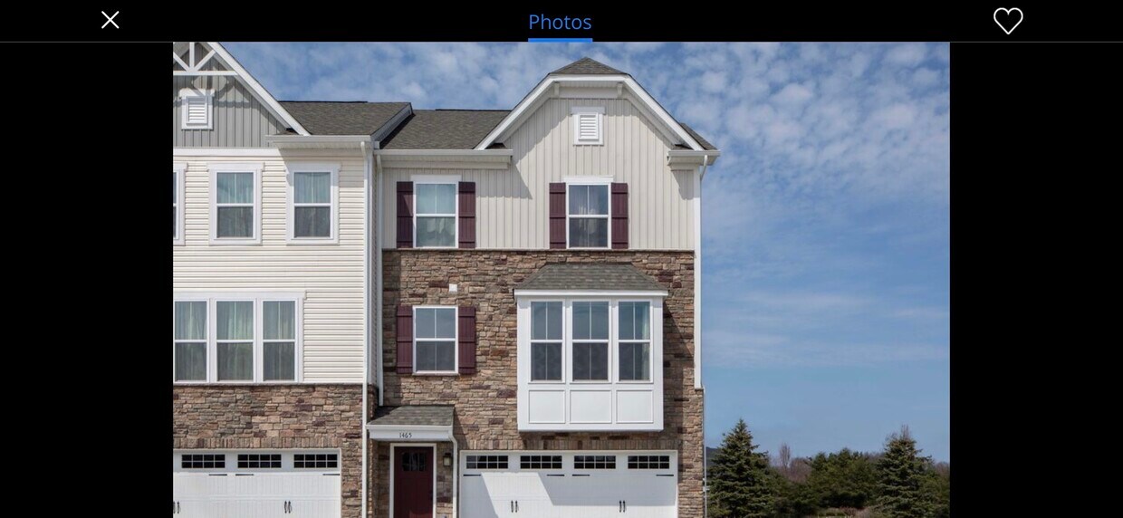 Townhome - 1423 Chateau Pl