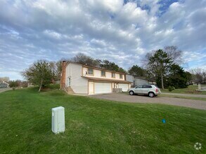 Building Photo - 2497 Copper Cliff Trail