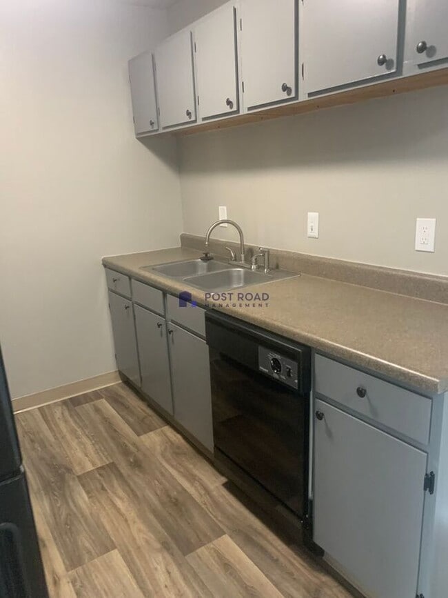 Foto del edificio - 2914 S Osage Ave