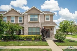 Building Photo - 3300 Becker Dr