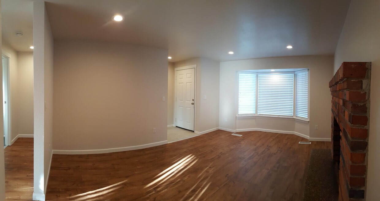 Foto principal - 1014 153rd St Ct E