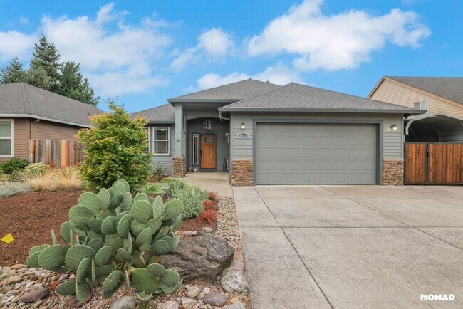Foto del edificio - Charming 3BR House in Canby